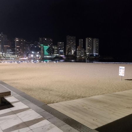 Living Benidorm. Playa Levante ภายนอก รูปภาพ