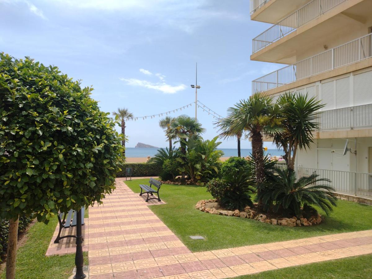Living Benidorm. Playa Levante ภายนอก รูปภาพ