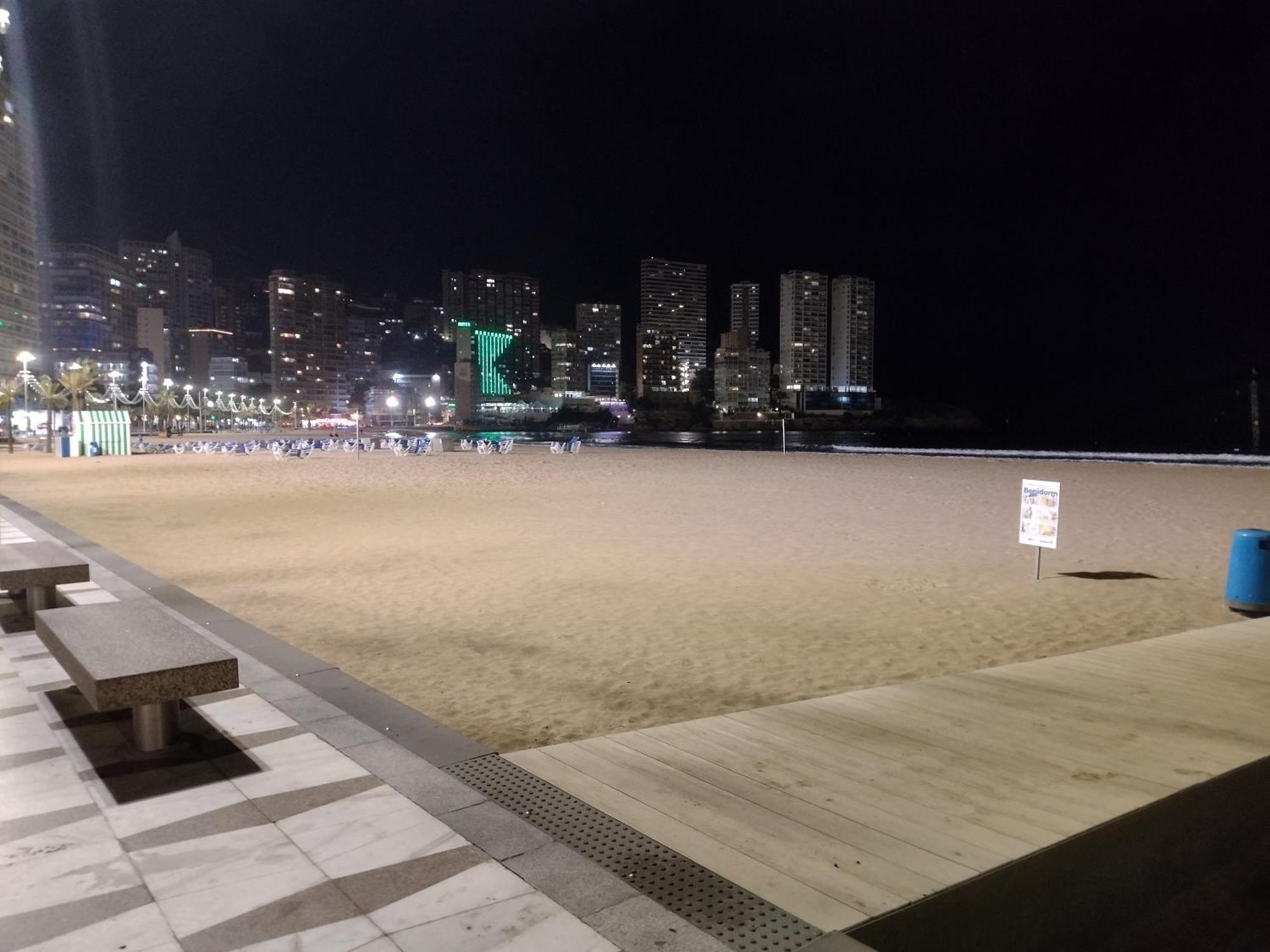 Living Benidorm. Playa Levante ภายนอก รูปภาพ
